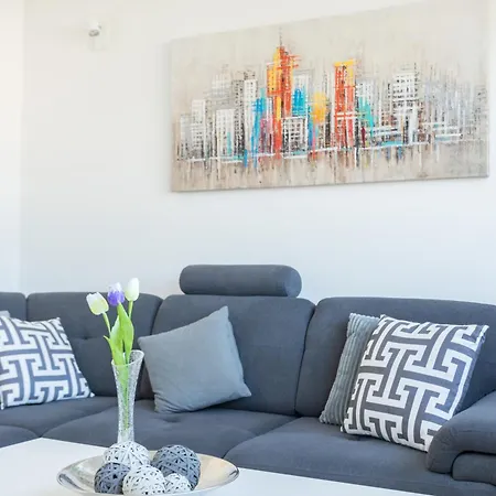 Comfort Astra Apartment *