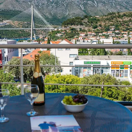 Comfort Astra アパート *